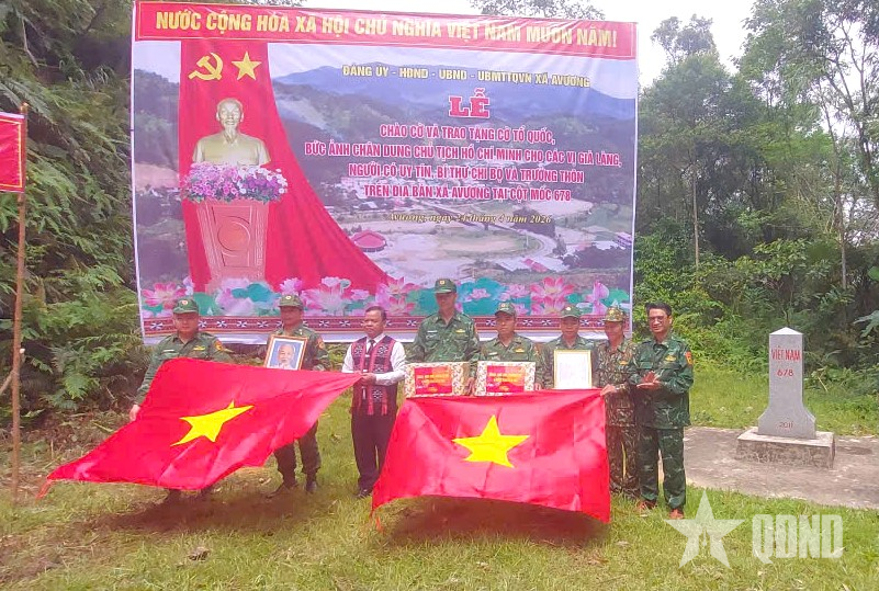 Câu chuyện “Ngày thống nhất” bên cột mốc biên cương

